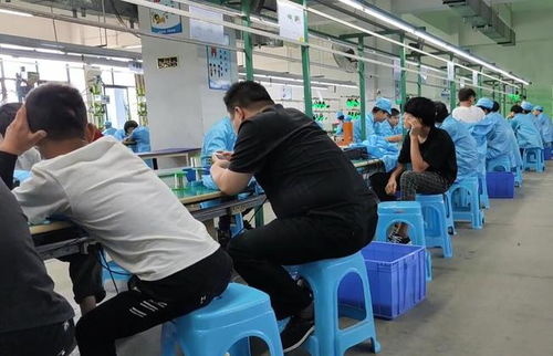 工人薪資被困廠區，外送服務成轉型方向？莞厚街制衣廠的破局探索